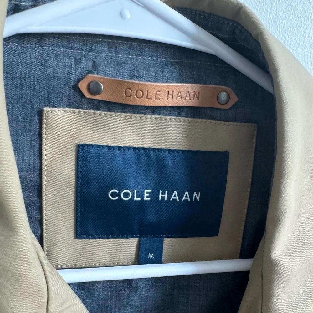 Cole Haan Men's Khaki Button Front Water Resistant Rain Coat Medium